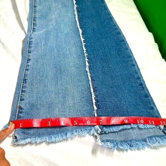 Rue21 Bellbottoms Jeans Women Size 1 Blue Wide Leg High Rise Raw Hem Denim - Picture 14 of 16